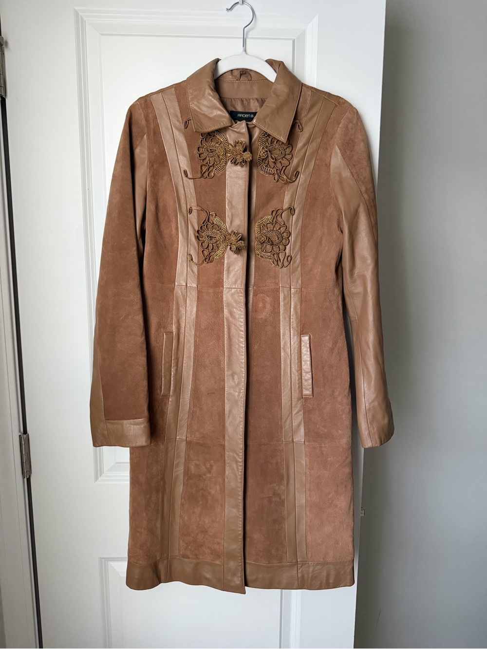 Vintage/ Y2K Arden B. Women’s Tan Brown Suede Leather Long Overcoat Size M